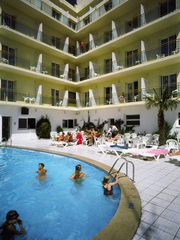 Sun Beach Льорет-де-Мар Экстерьер фото